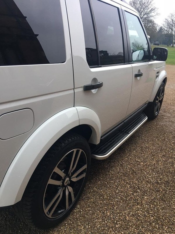 Land Rover Discovery 4 3.0 SD V6 HSE 5dr White