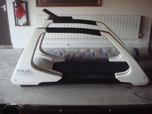 Power Jog G 100 Treadmill / Running Machine Power Jog G 100 Treadmill / Running Machine