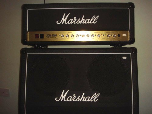 MARSHALL JCM 2000 DSL MARSHALL JCM 2000 DSL