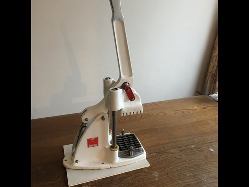 Metcalfe Hand Operated Potato Chipper