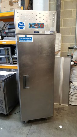 Single door upright fish fridge