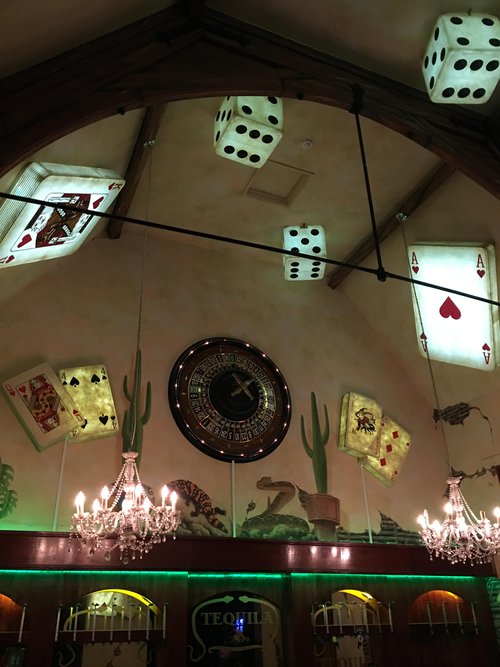 Illuminated decor playing cards Illuminated decor playing cards