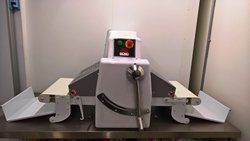 Table Top Pastry Sheeter