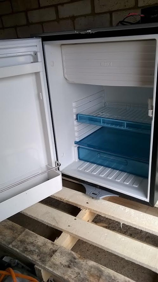 Motorhome / caravan / boat fridge