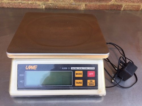 AXM scales for sale Kent AXM scales for sale Kent