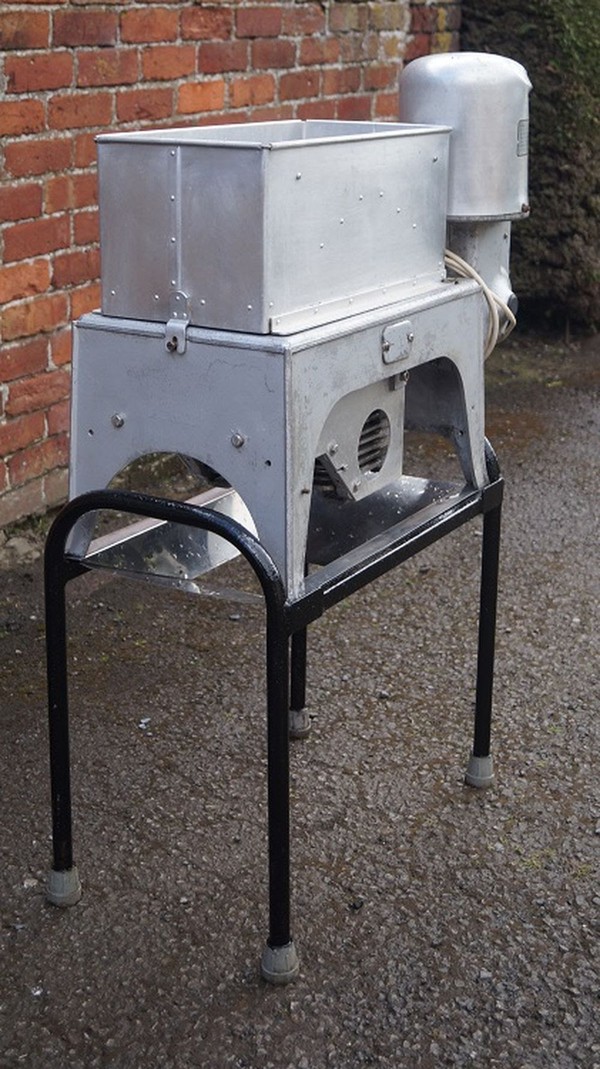 Secondhand Catering Equipment Fish And Chip Shop Equipment   Potato Chipper 329 