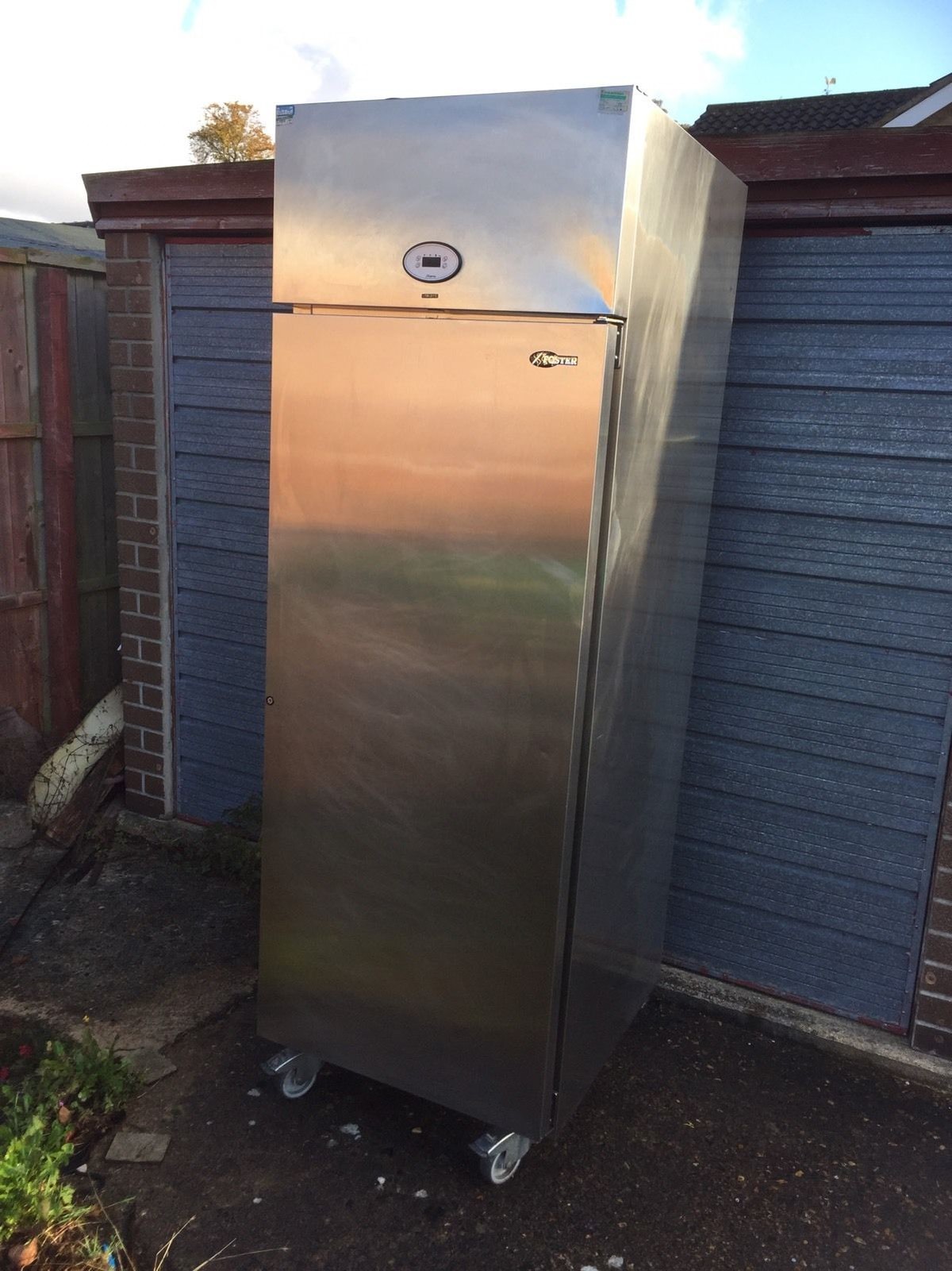 Secondhand Catering Equipment Upright Freezers Foster Upright 600