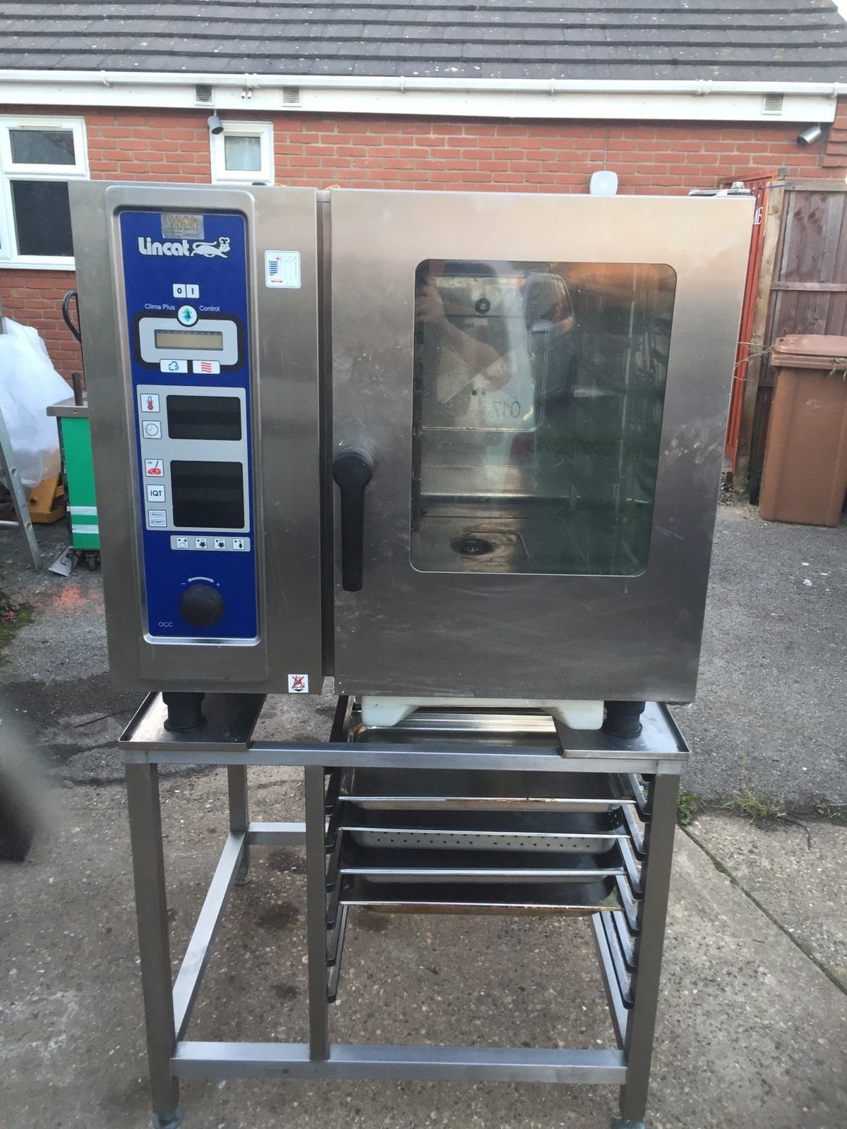 Secondhand Catering Equipment Electric Ovens 6 Grid Lincat Rational