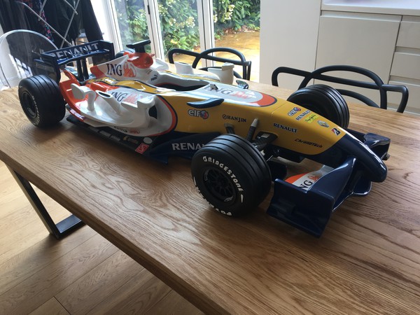 4ft Replica Scale Formula 1 Car Models