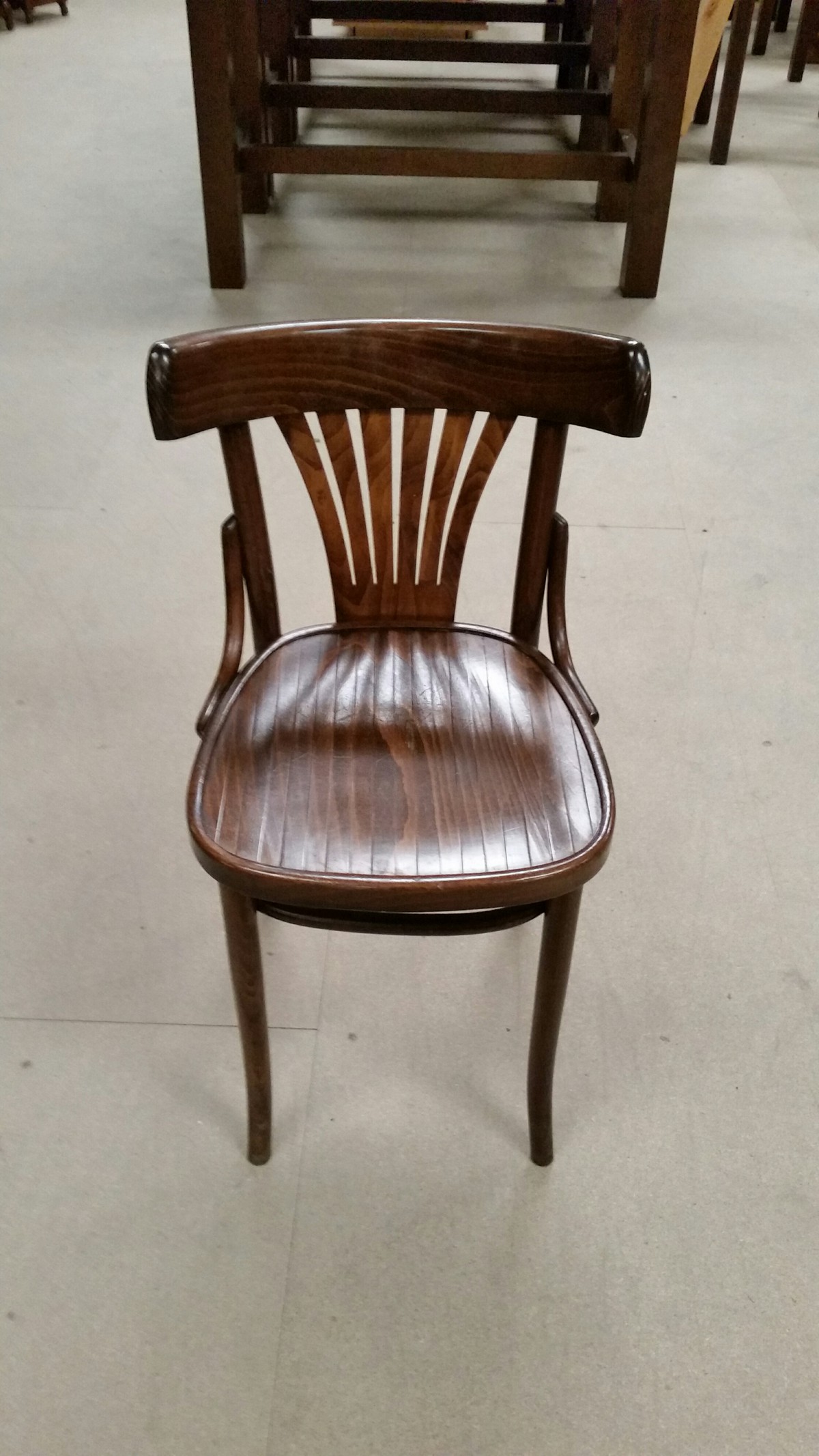 Secondhand Chairs and Tables | Pub and Bar Furniture | 25x Bentwood