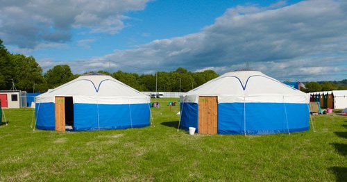 18 Foot Diameter Yurts / Ger's 18 Foot Diameter Yurts / Ger's