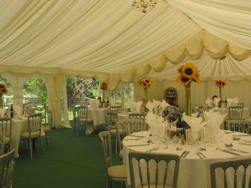 Ivory reveal curtain for sale Ivory reveal curtain for sale