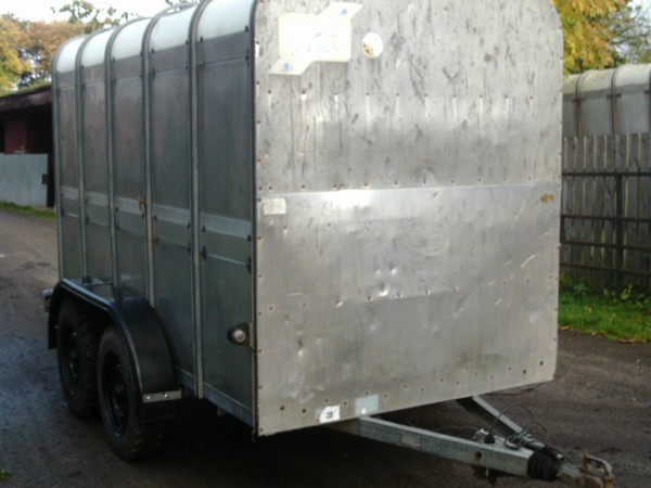 Secondhand cattle trailer