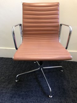 Office swivel chairs