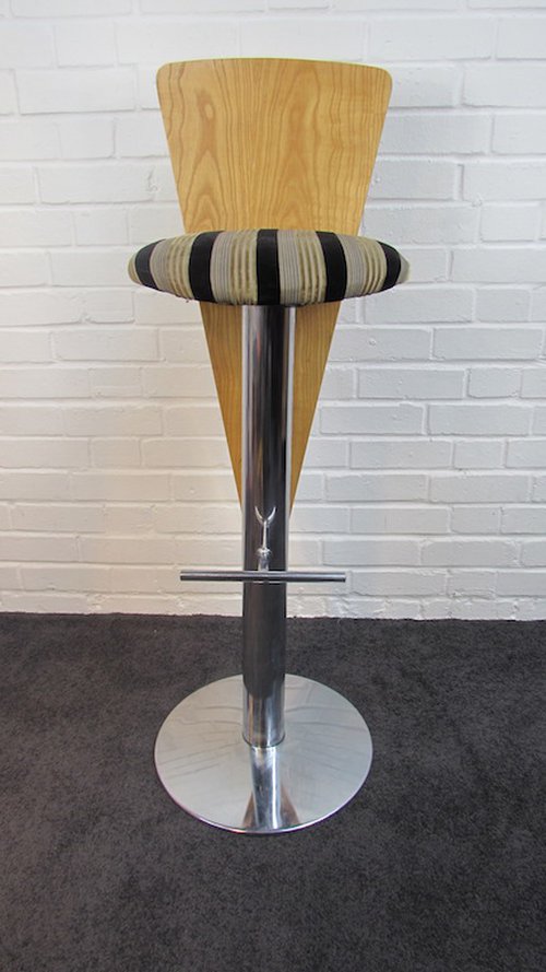 Secondhand Chairs And Tables Furniture With Striped Fabric For Sale