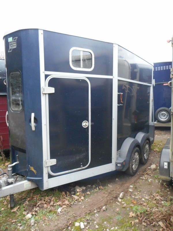 Used Ifor Williams Hb511 Blue Horse Trailer