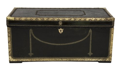 Regency covered trunk Regency covered trunk
