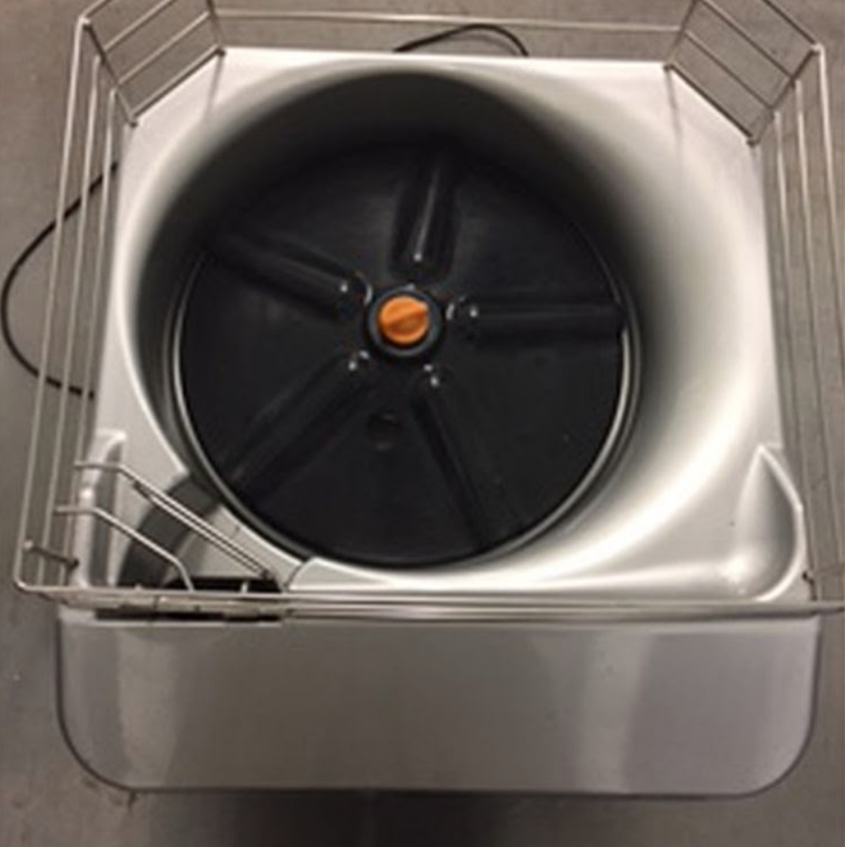 Secondhand Catering Equipment Juicers and Smoothie Makers 5x Zumex