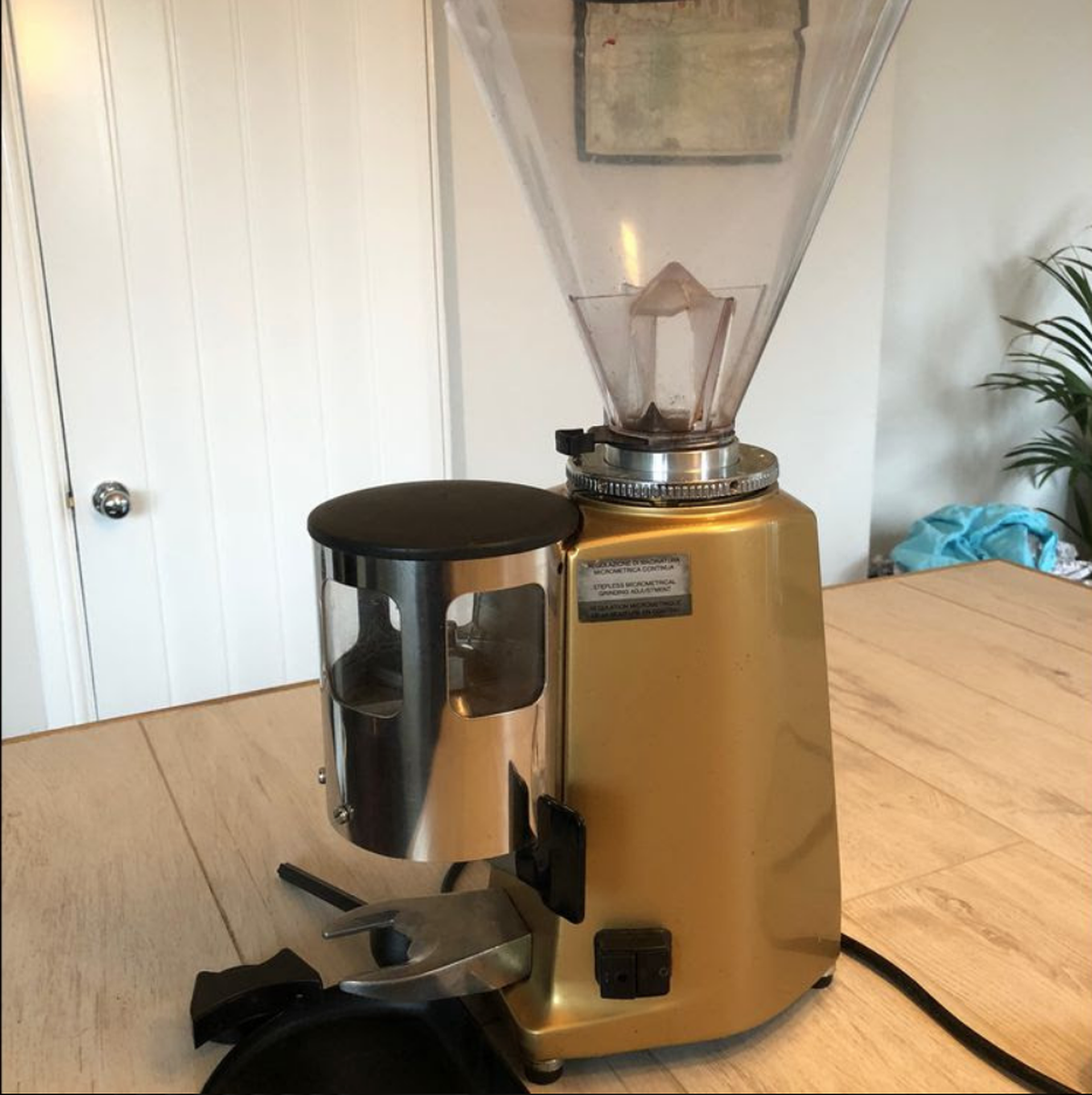 Secondhand Catering Equipment Coffee Grinders Mazzer Luigi Coffee
