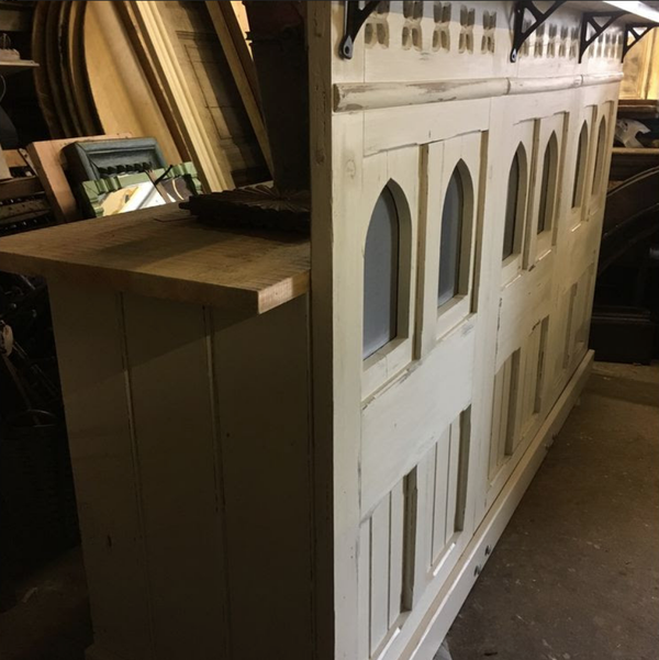 Secondhand mobile bar unit