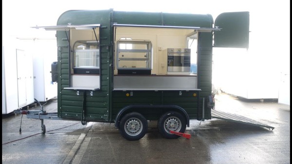 Mobile catering trailer for sale