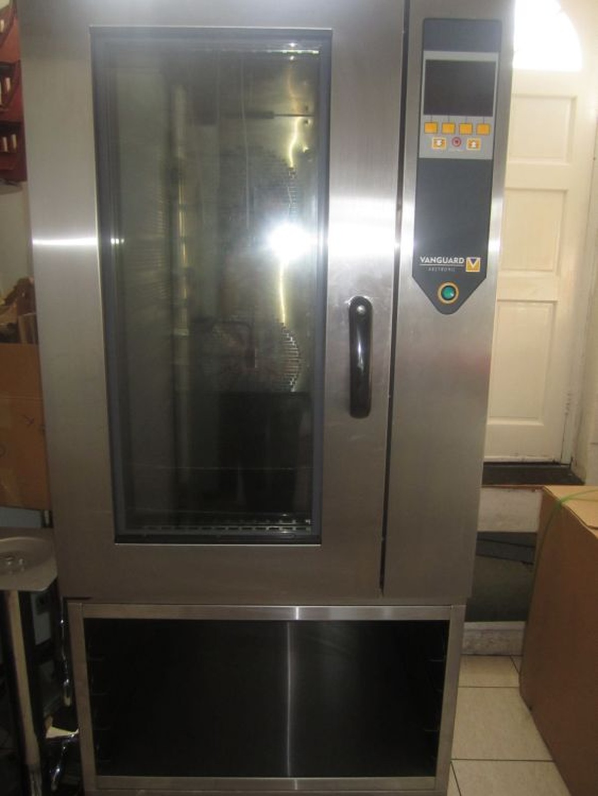 Secondhand Catering Equipment Electric Ovens 10 Grid 3 Phase Commercial Oven Wembley
