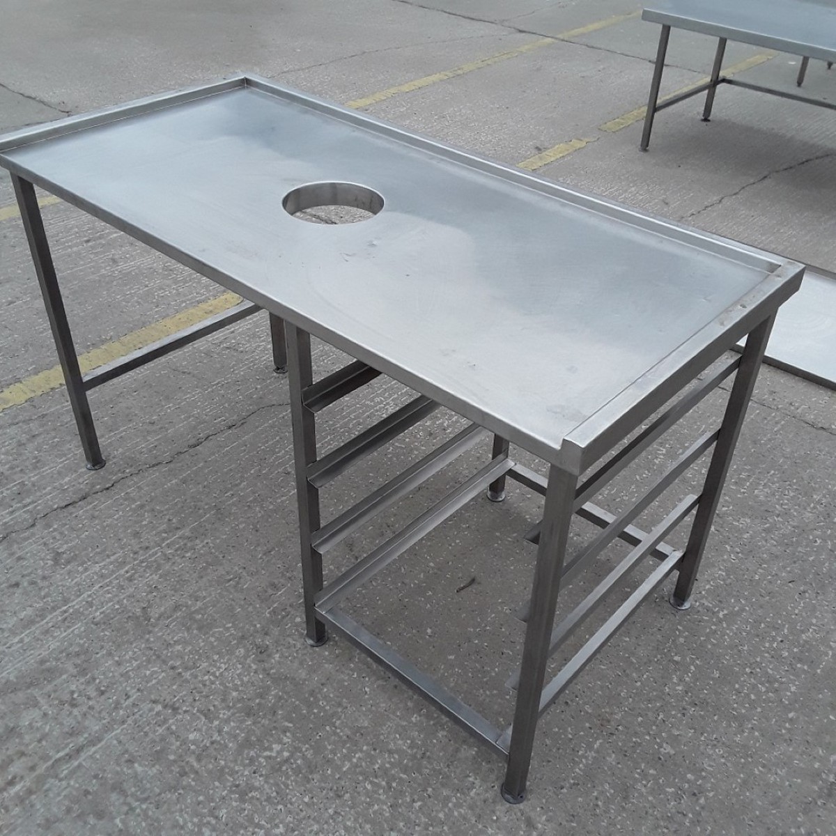 Used Stainless Steel Tables >> Secondhand Catering Equipment Stainless Steel Tables 1 01m To 2m Used Stainless Steel Tables >> Secondhand Catering Equipment Stainless Steel Tables 1 01m To 2m