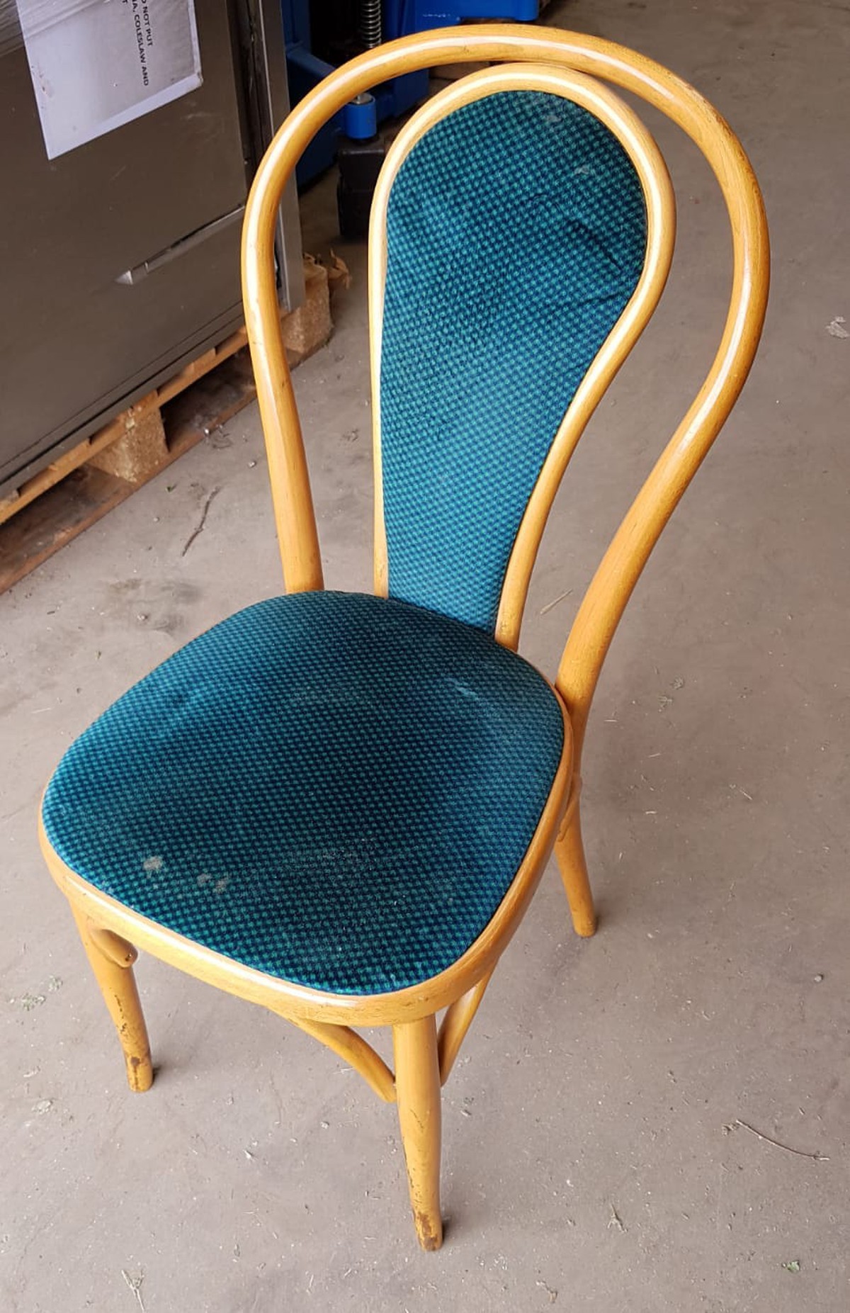 Secondhand Chairs And Tables Cafe Or Bistro Chairs 25x Cafe