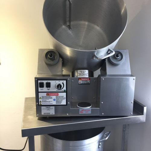 Secondhand popcorn tumbler Secondhand popcorn tumbler