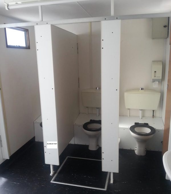 Secondhand urinal unit for sale