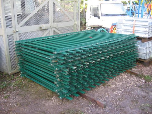 Green Palisade Fencing Green Palisade Fencing