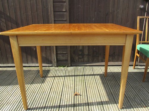 Teak dining table Teak dining table