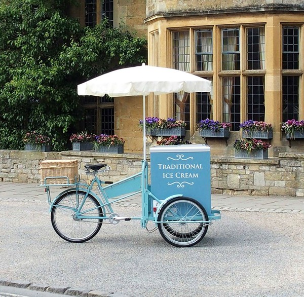 Ice cream bike with brolly