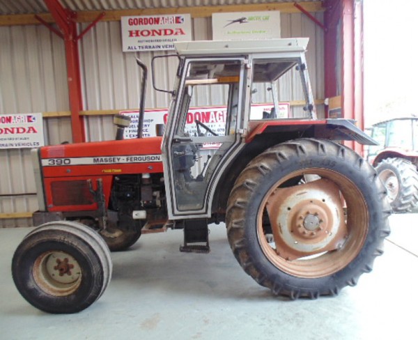 Massey Ferguson Farming Tractor 390 2WD, 80HP, 1990