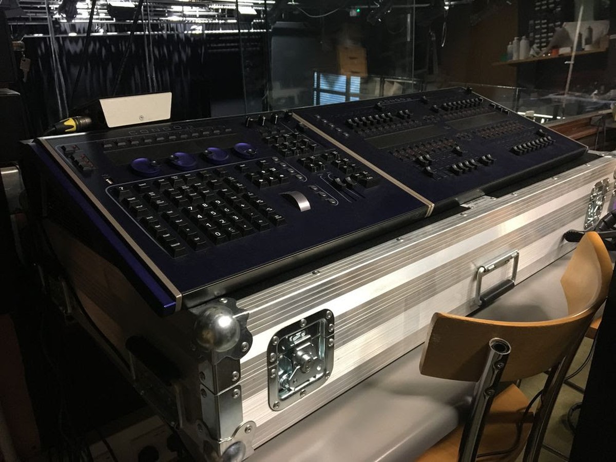 Secondhand Sound And Lighting Equipment Mixers And Mixing Desks
