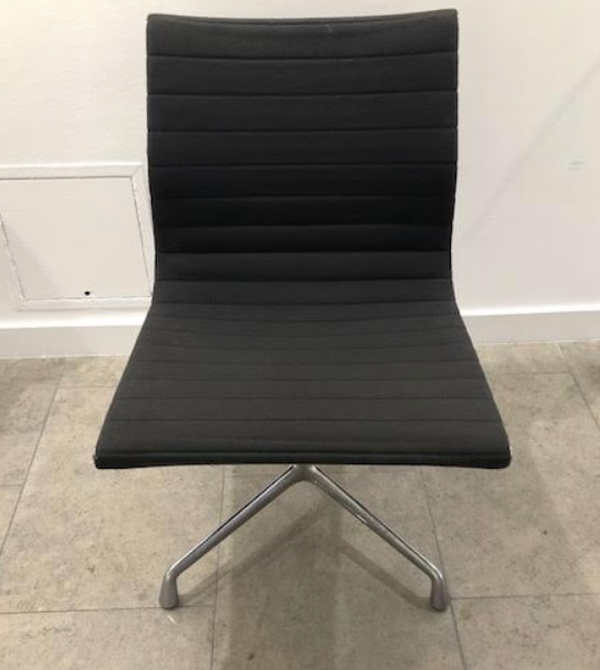 Secondhand office chairs