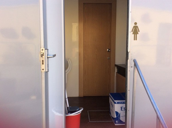 Used 2 + 2 toilet trailer