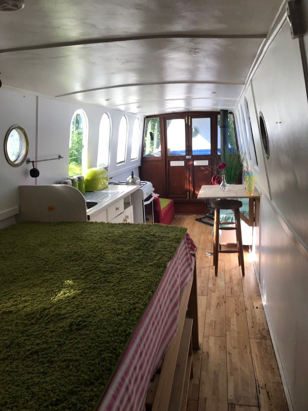 Floating Homes For Sale | Narrowboats | Quirky Bright ...