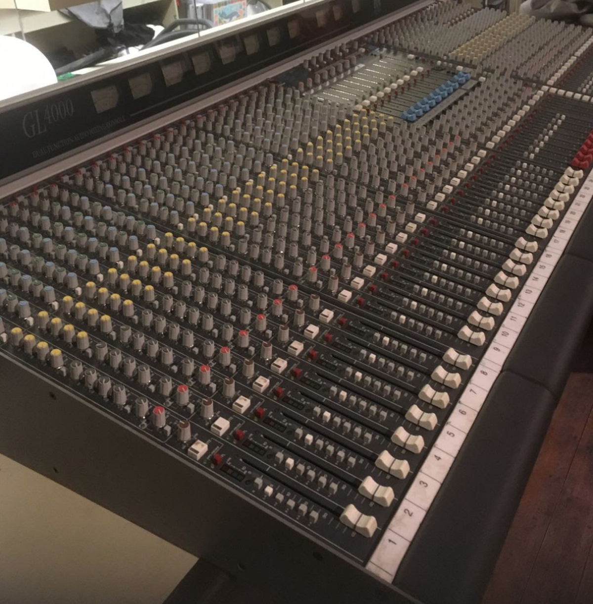 Secondhand Sound And Lighting Equipment Mixers And Mixing Desks