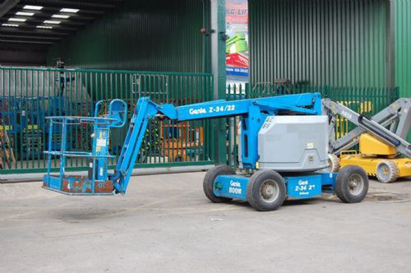 Boom lift for sale