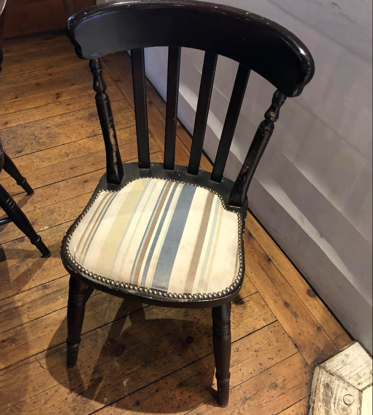 65x Farmhouse Restaurant Chairs Swansea Wales