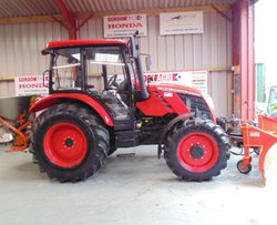 Brand New Zetor Major 80CL 4WD, fitted with DW Tomlin Snow Plough & Salt Spreader