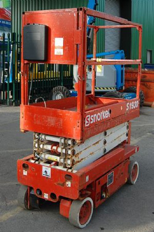 Snorkel 1930E battery scissor lift Snorkel 1930E battery scissor lift