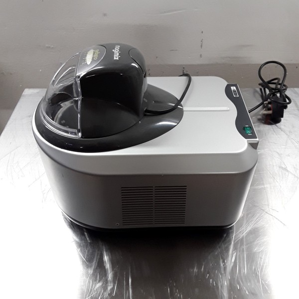 Secondhand ice cream maker