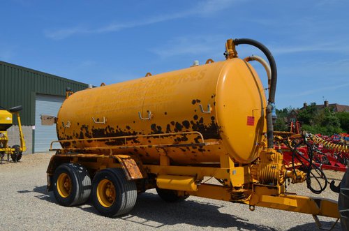 Other Major 2600 Gallon Tanker 11010308