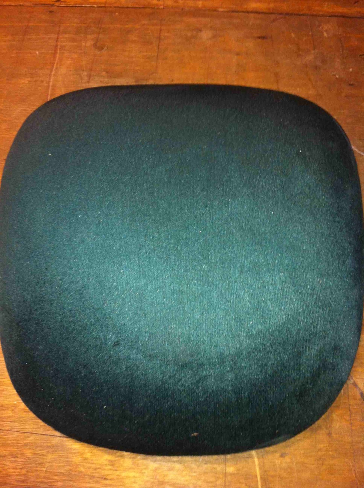 Secondhand Chairs and Tables Chair or Seat Pads 70x Emerald Green