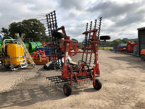 Browns 6m Grassmaster Browns 6m Grassmaster