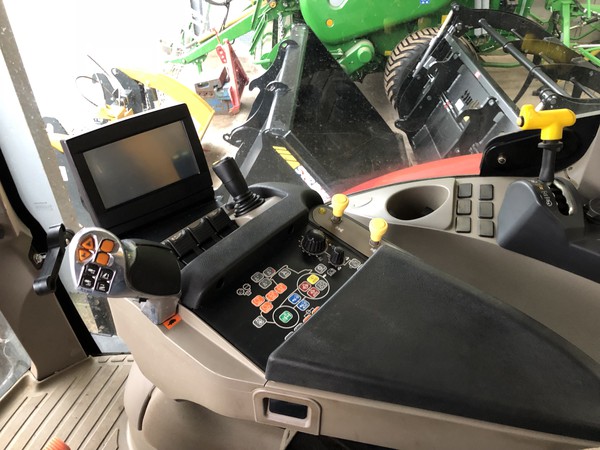 Case Puma 155 Farming Tractor