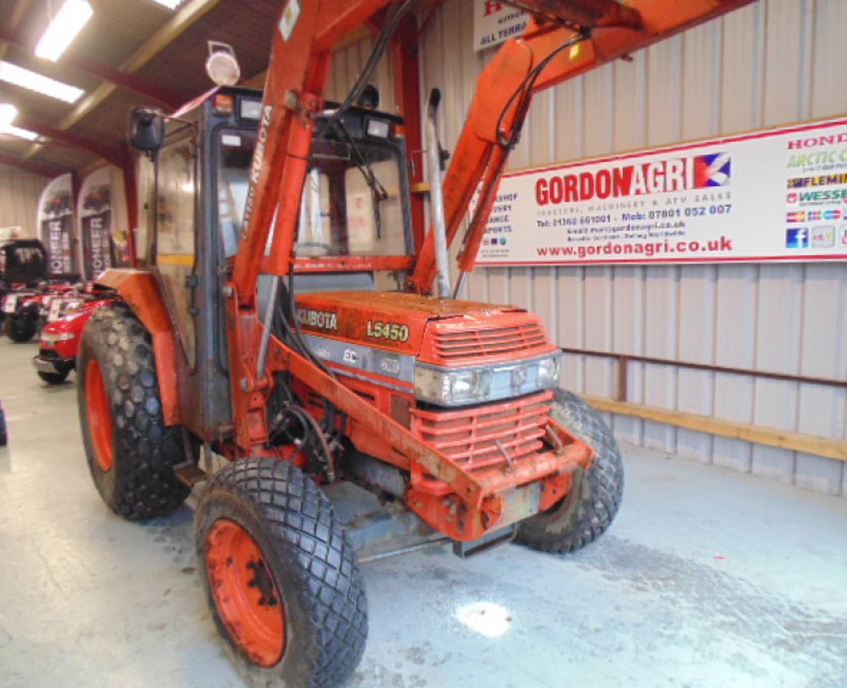 Secondhand Farm Equipment Tractors Kubota L5450 4WD Compact, c/w