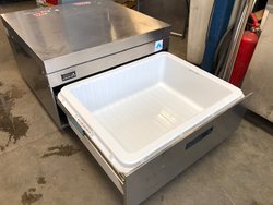 Adande Model: VCR1 under counter draw fridge / freezer